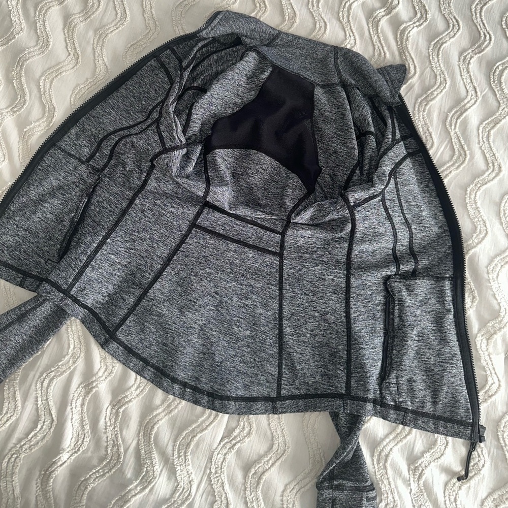 Lululemon Define Jacket - Picture 11 of 11